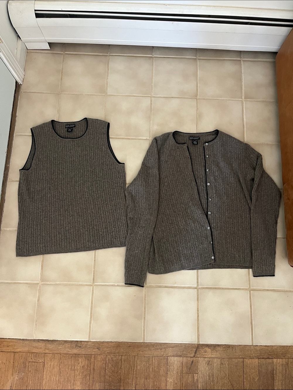 Daniel Bishop 100% Cashmere Brown Ribbed Knit Cardigan & Tank Set Size L